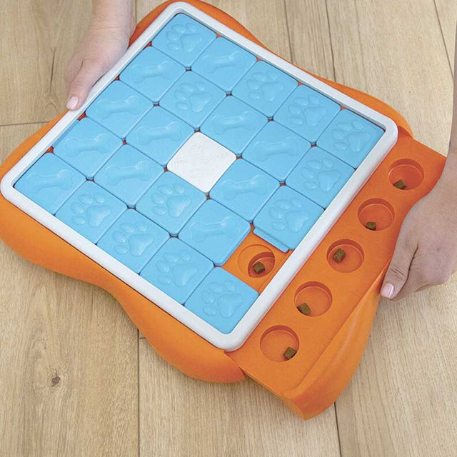 Nina Ottosson Perros Challenge Slider Nivel 3 Nina Ottosson Perros Challenge Slider Nivel 3